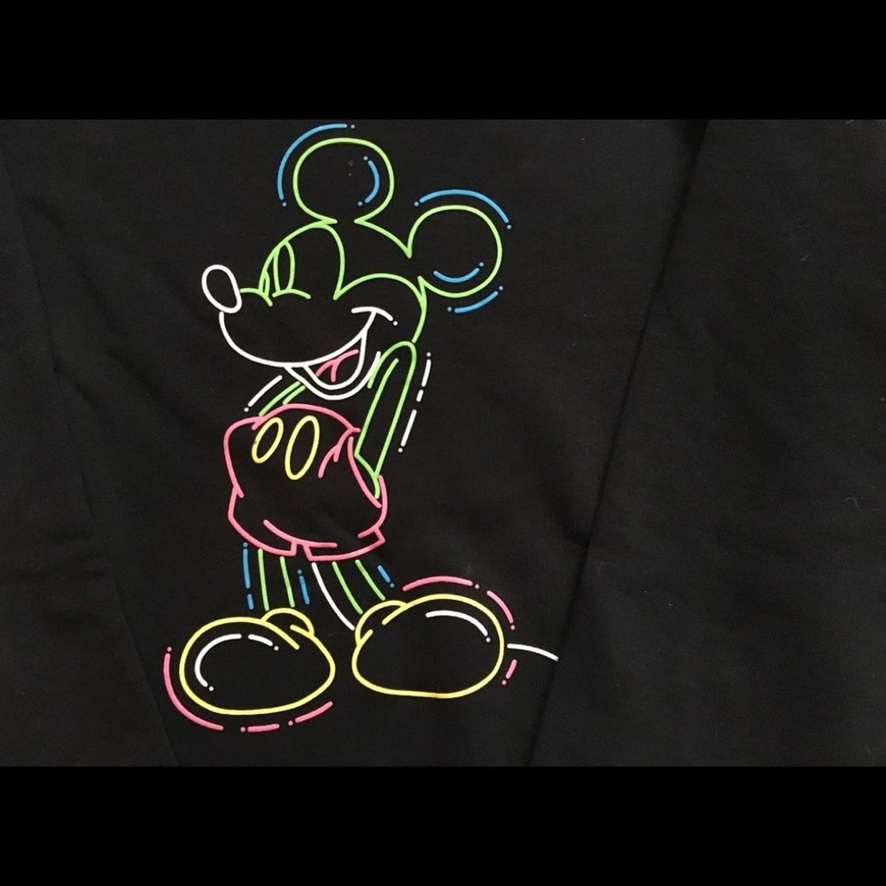 Men’s XXS Mickey Mouse Sweatshirt